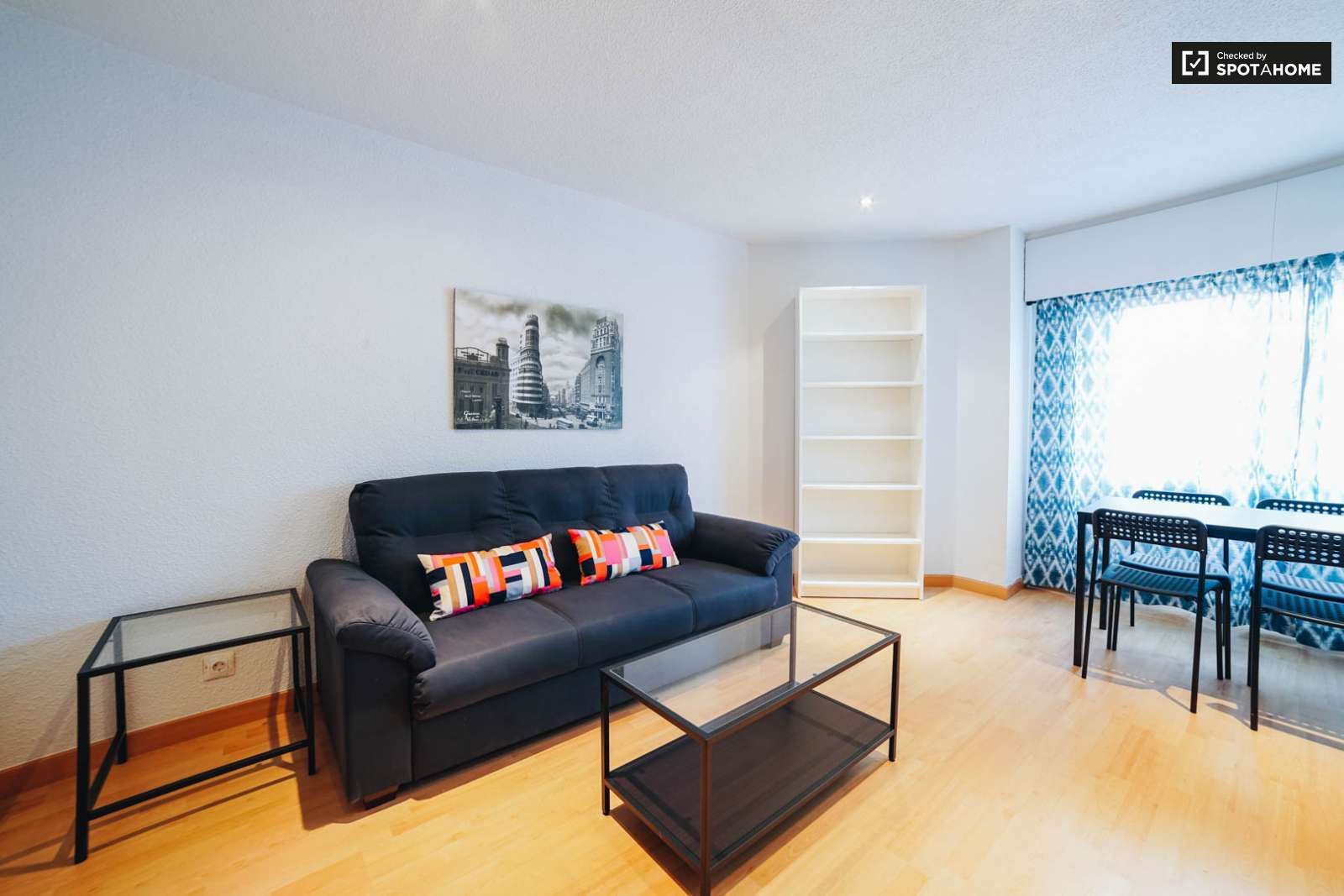 Apartment to share in Goya