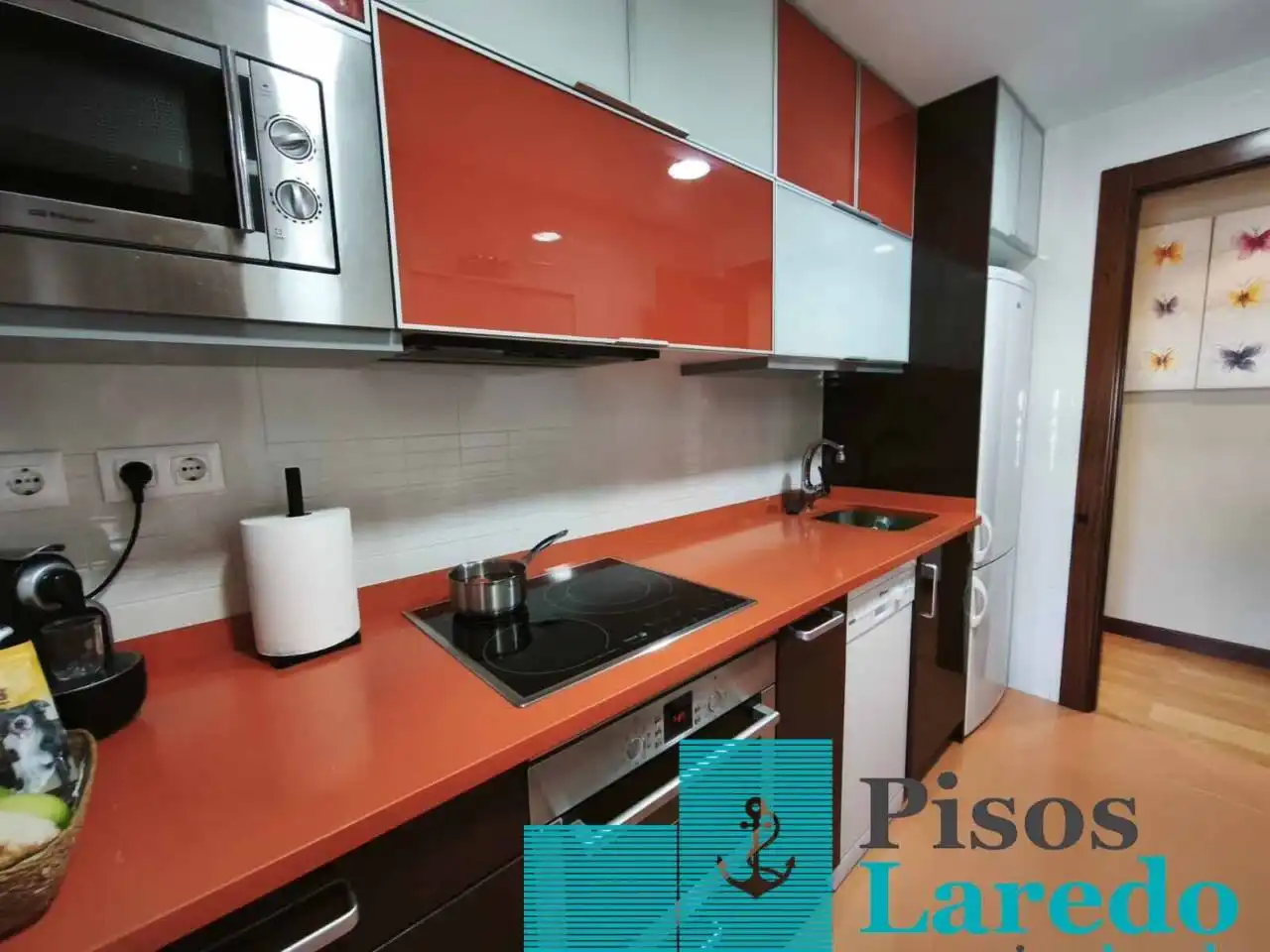 Cocina de Piso en venta en Laredo con Calefacción, Parquet y Amueblado