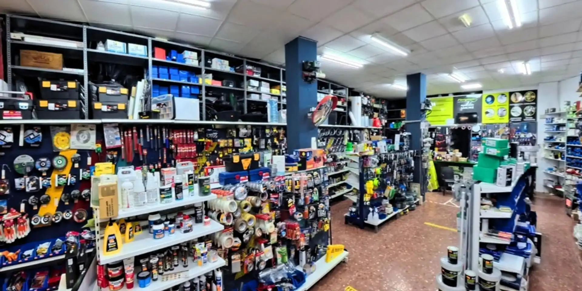 Local en venta en Chiva con Amueblado