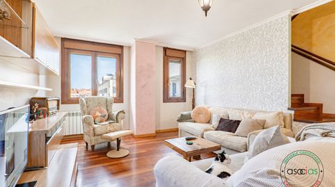 Foto 2 de Piso en venta en Gijón - Calle Manolo Quiros, 7, La Calzada, Gijón