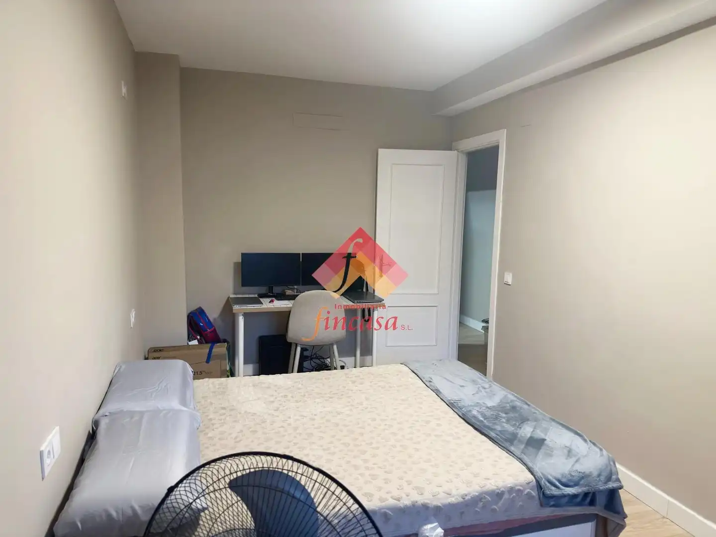 Bedroom of Flat for sale in Ronda  with Air Conditioner, Heating and Terrace