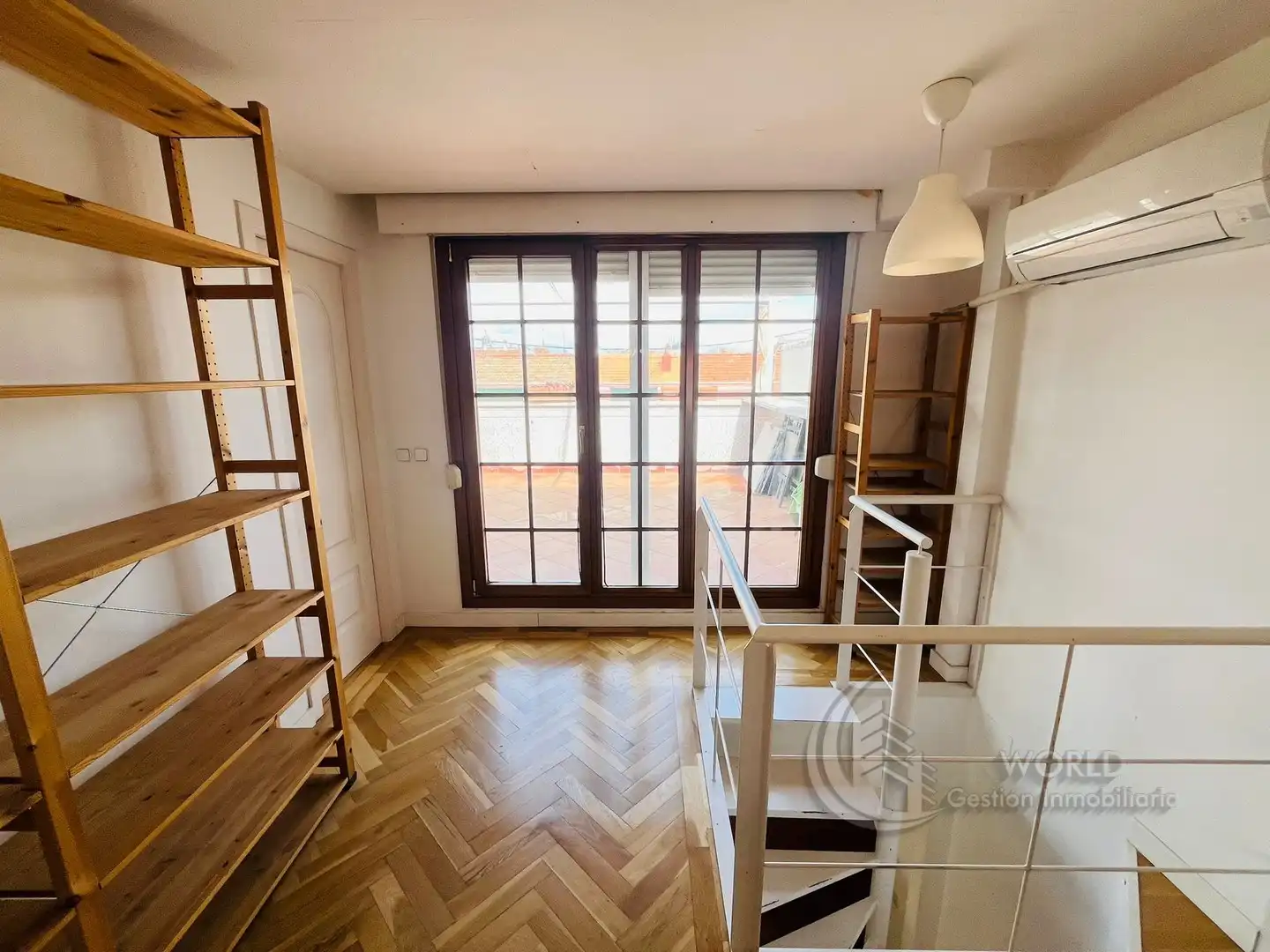 Balcony of Attic for rent in Madrid  with Air Conditioner, Heating and Terrace