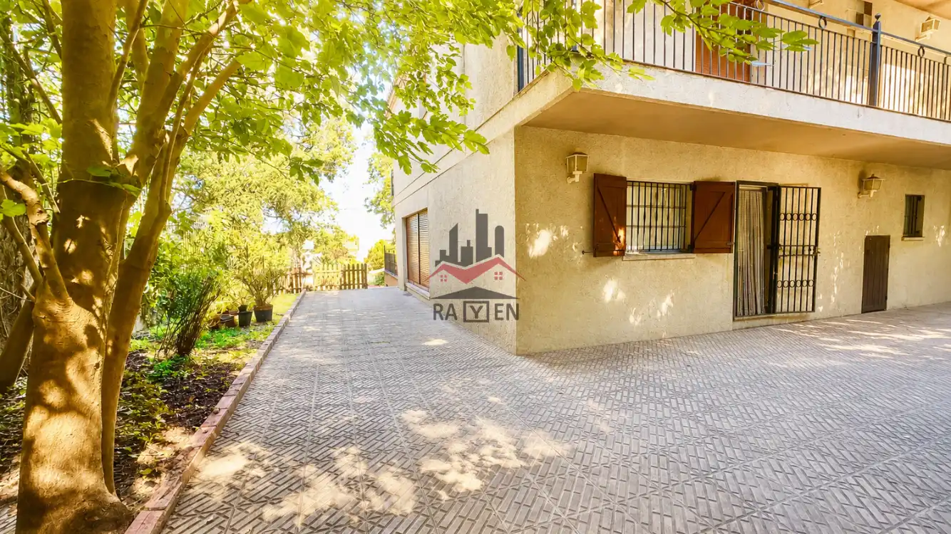 Jardín de Casa o chalet en venta en Avinyonet de Puigventós con Calefacción y Jardín privado