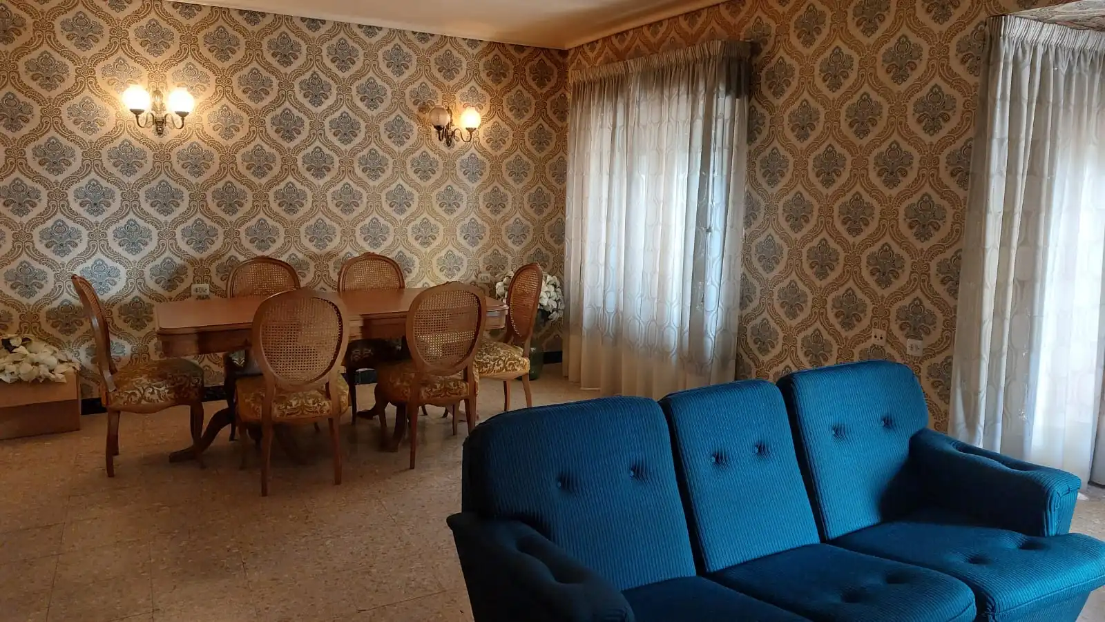Sala de estar de Piso en venta en Castellón de la Plana / Castelló de la Plana con Amueblado y Balcón