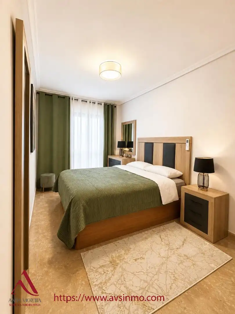 Habitación de Apartamento de alquiler en Orihuela con Aire acondicionado, Calefacción y Terraza