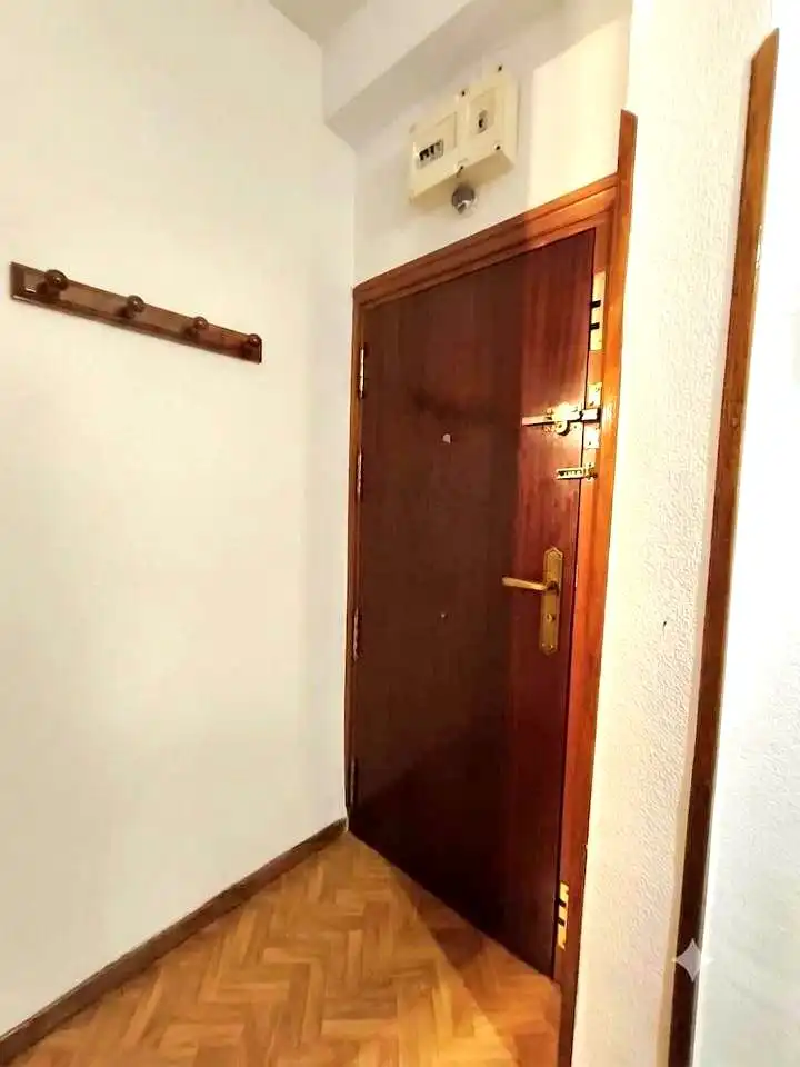 Piso en venta en Madrid con Calefacción, Parquet y Terraza