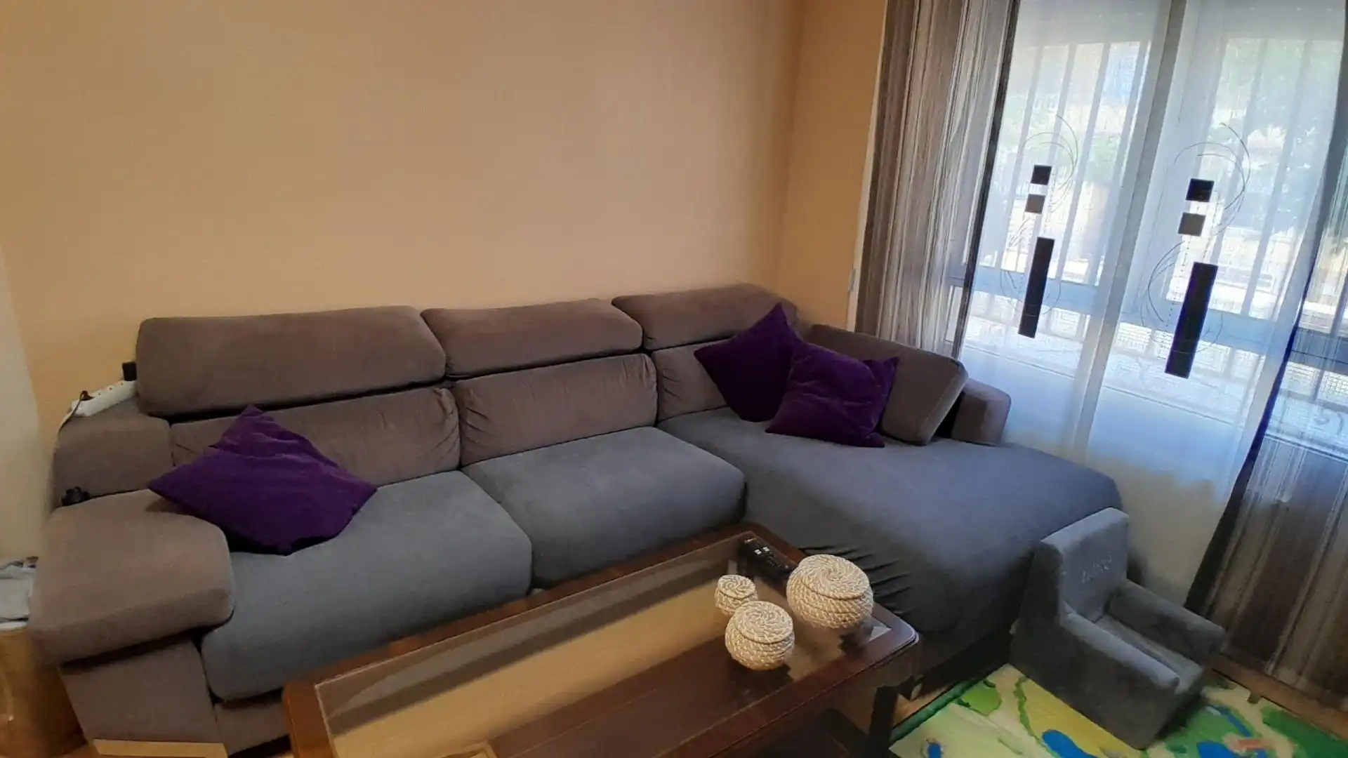 Sala de estar de Casa adosada en venta en Yecla