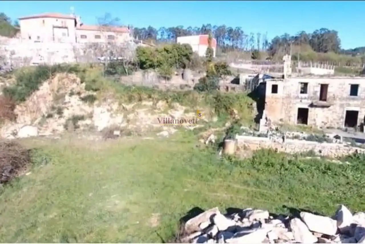 Houses for sale in O Porriño    with Private garden and Storage room