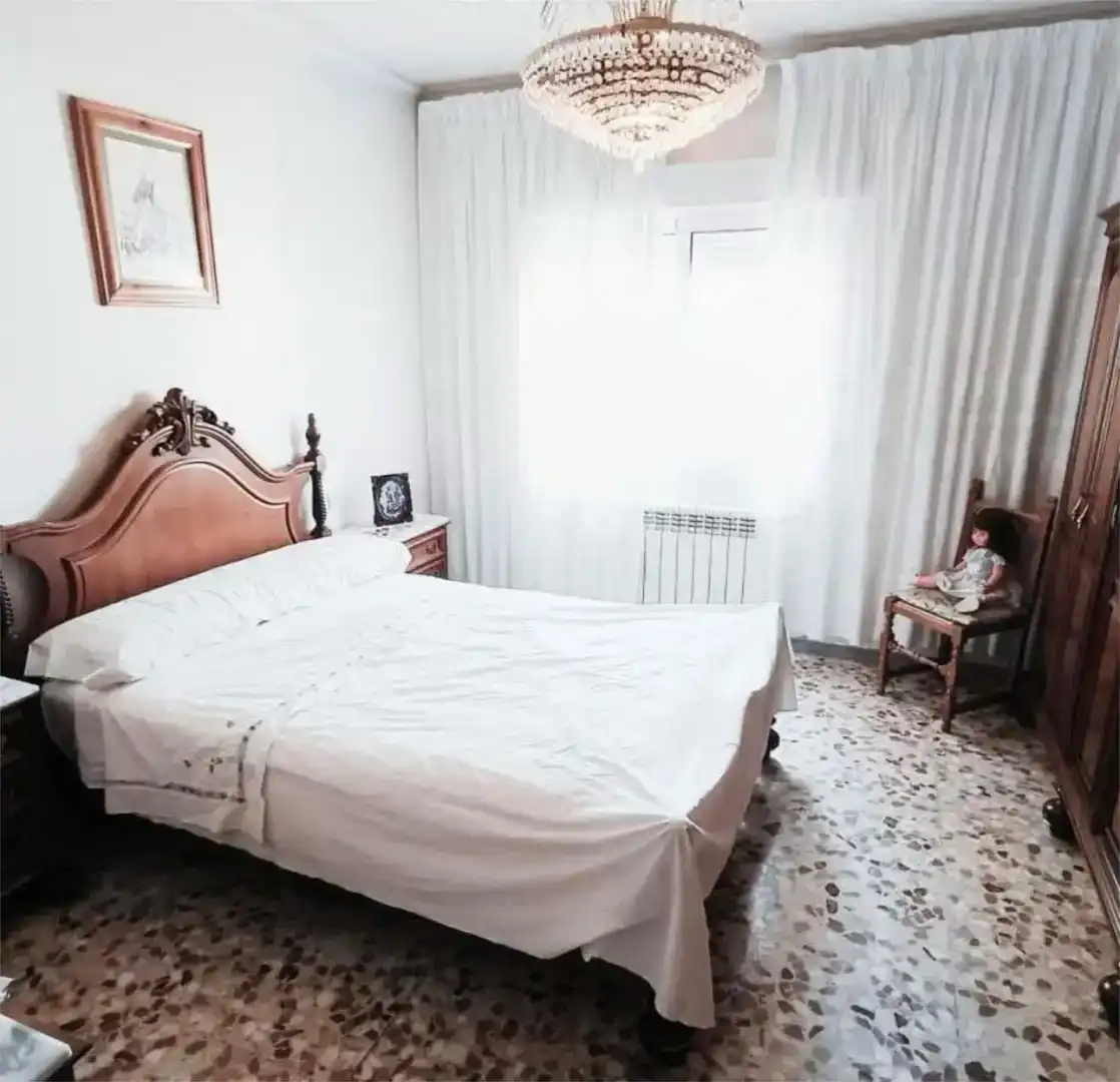 Habitación de Casa o chalet en venta en Benamaurel con Jardín privado, Trastero y Amueblado