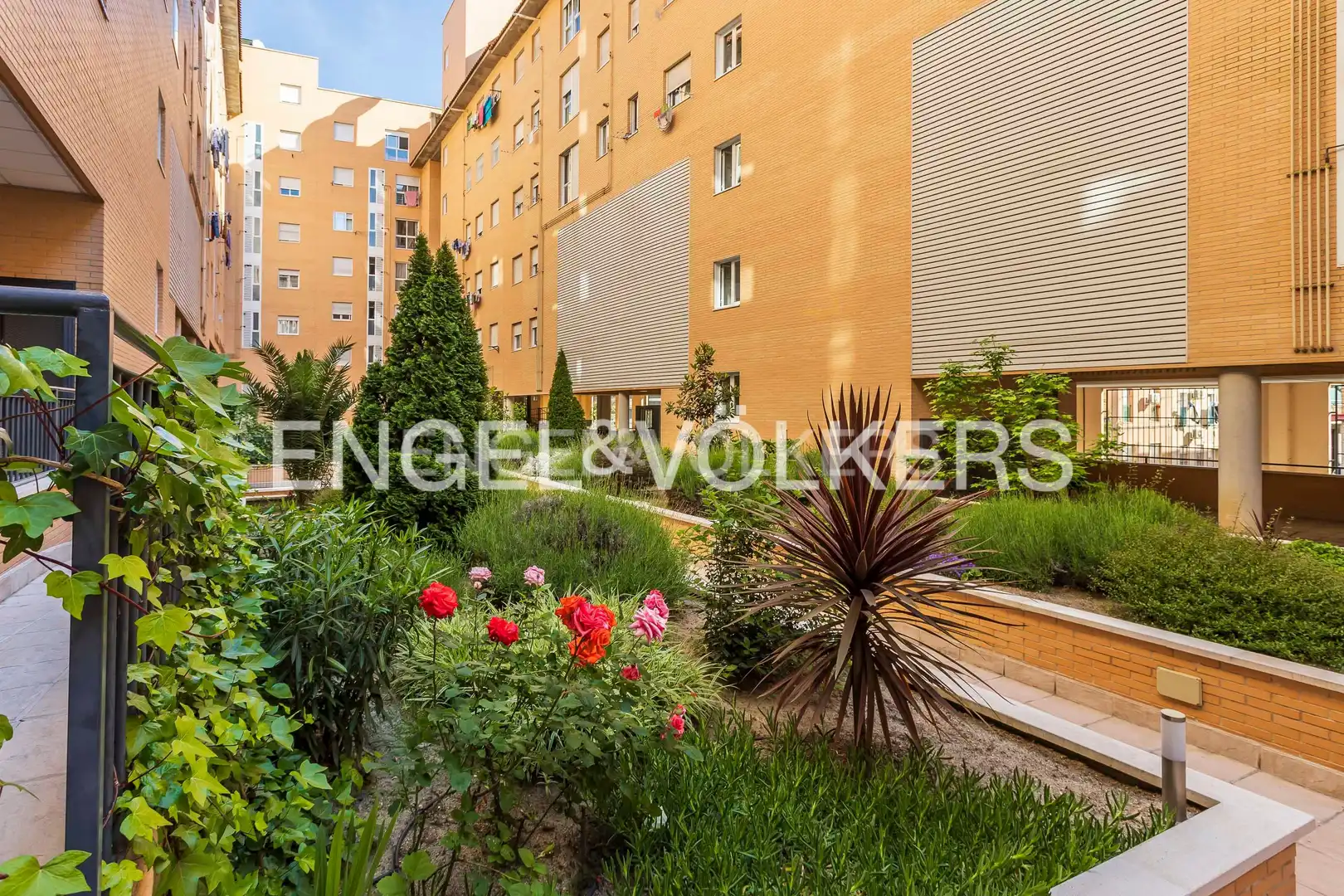 Terrace of Flat for sale in Madrid  with Air Conditioner, Heating and Storage room