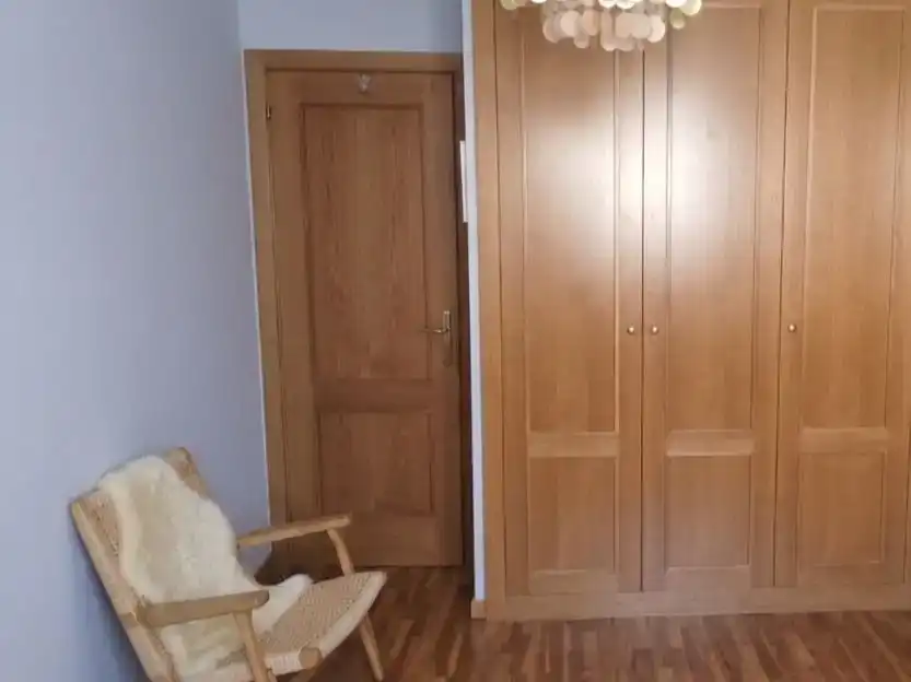 Dormitori de Pis en venda en Burgos Capital