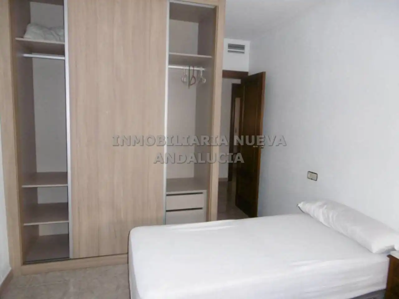 Flat with lift to rent in Ciudad Jardín - Tagarete - El Zapillo, imagen 21