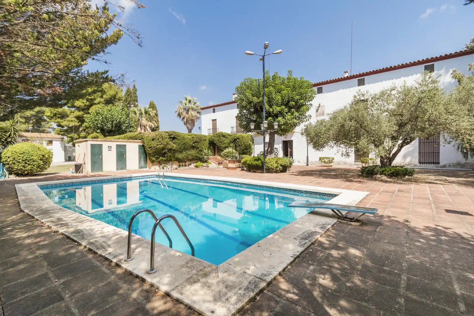 Casa rústica amb piscina en venda a Castellet i la Gornal