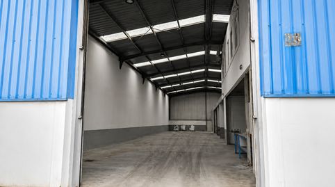 Foto 2 von Fabrikhallen zur Miete in Calle Otero, Bezana - Prezanes, Santa Cruz de Bezana