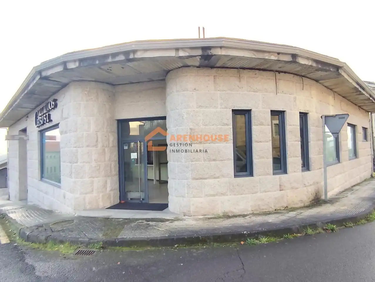 Nau industrial en venda a Maside