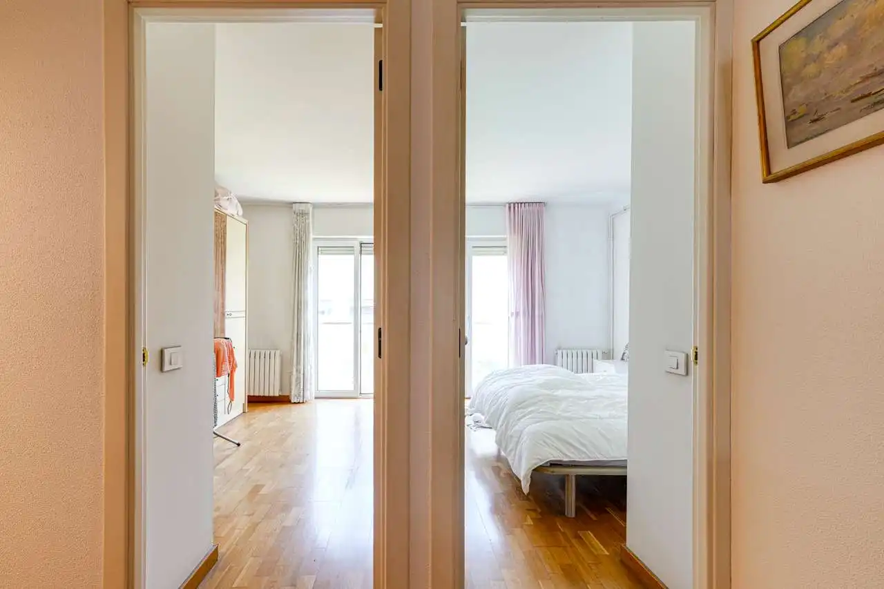 Bedroom of Detached homes for sale in Barcelona  with Air Conditioner, Heating and Terrace