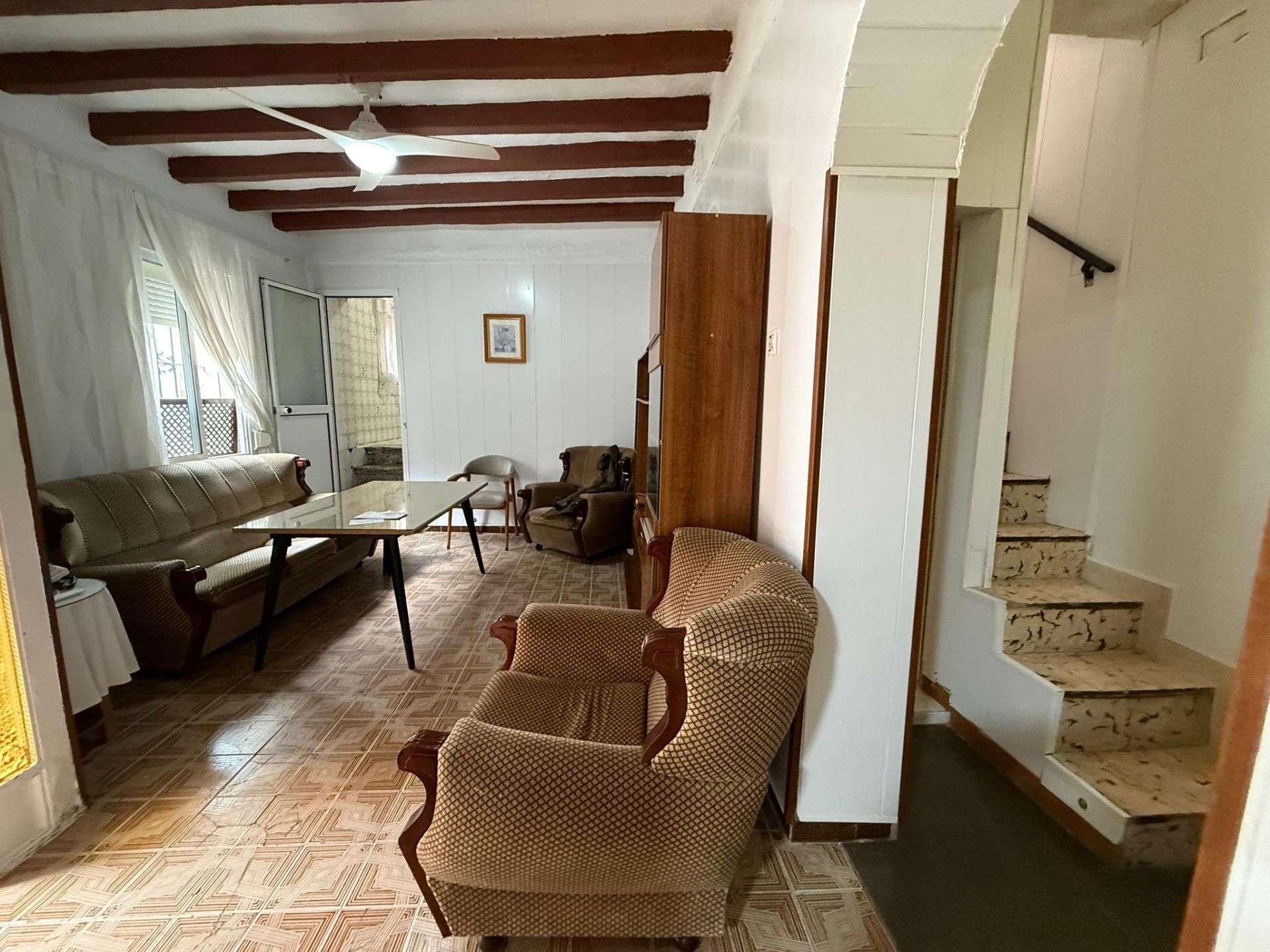 Living room of Single-family semi-detached for sale in Gelves  with Air Conditioner and Storage room