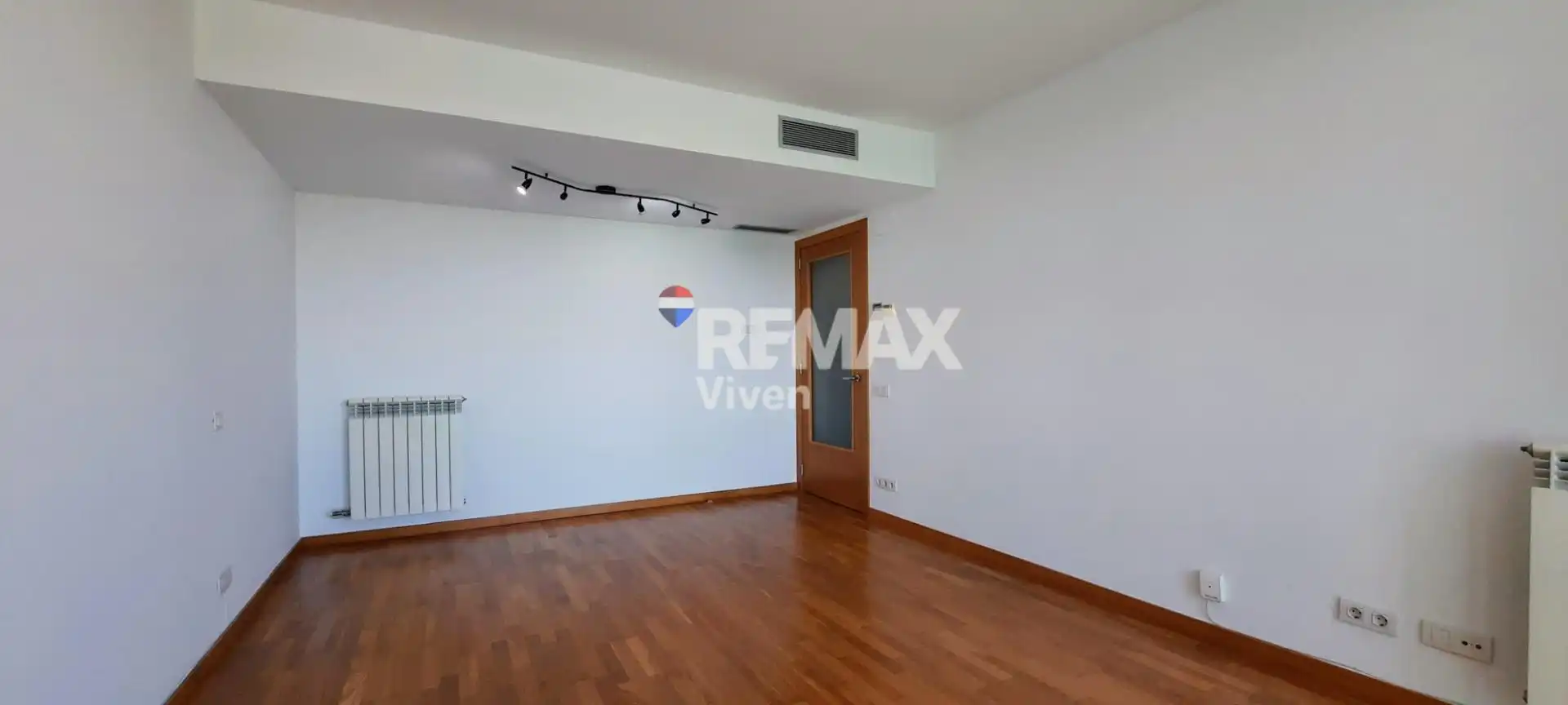 Flat for sale in Viladecans  with Parquet flooring