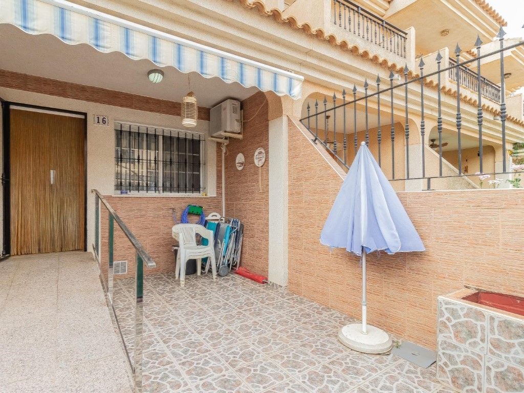 Exterior view of House or chalet for sale in Cartagena  with Terrace and Balcony