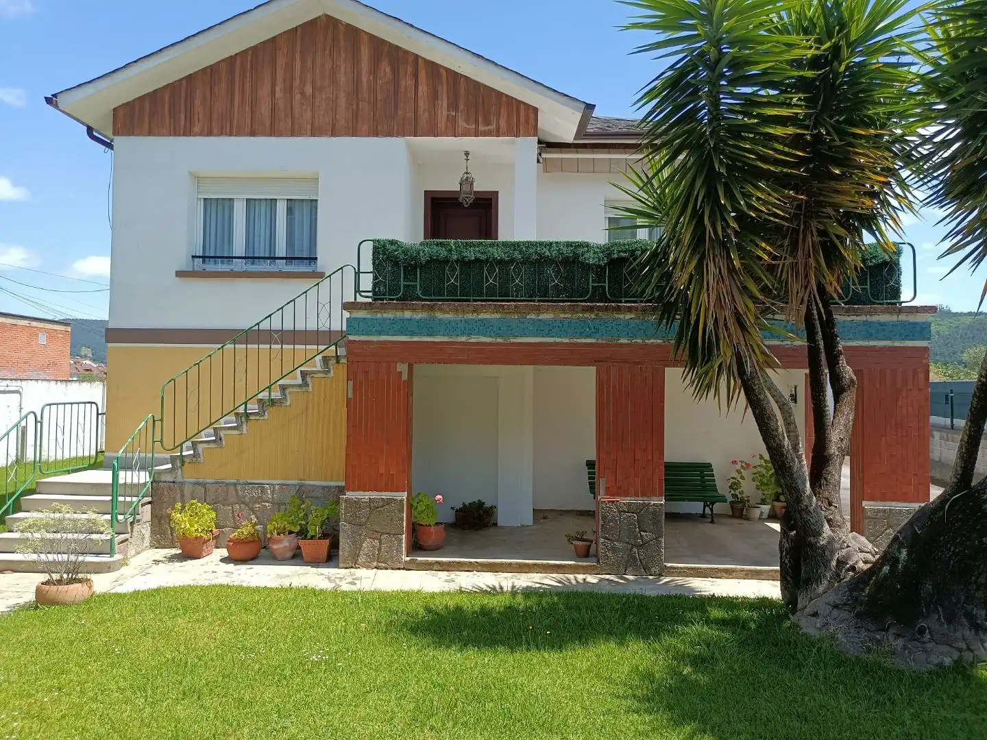 Villa mit Garten zum Verkauf in Avenida Fernando Díaz Villabella 41