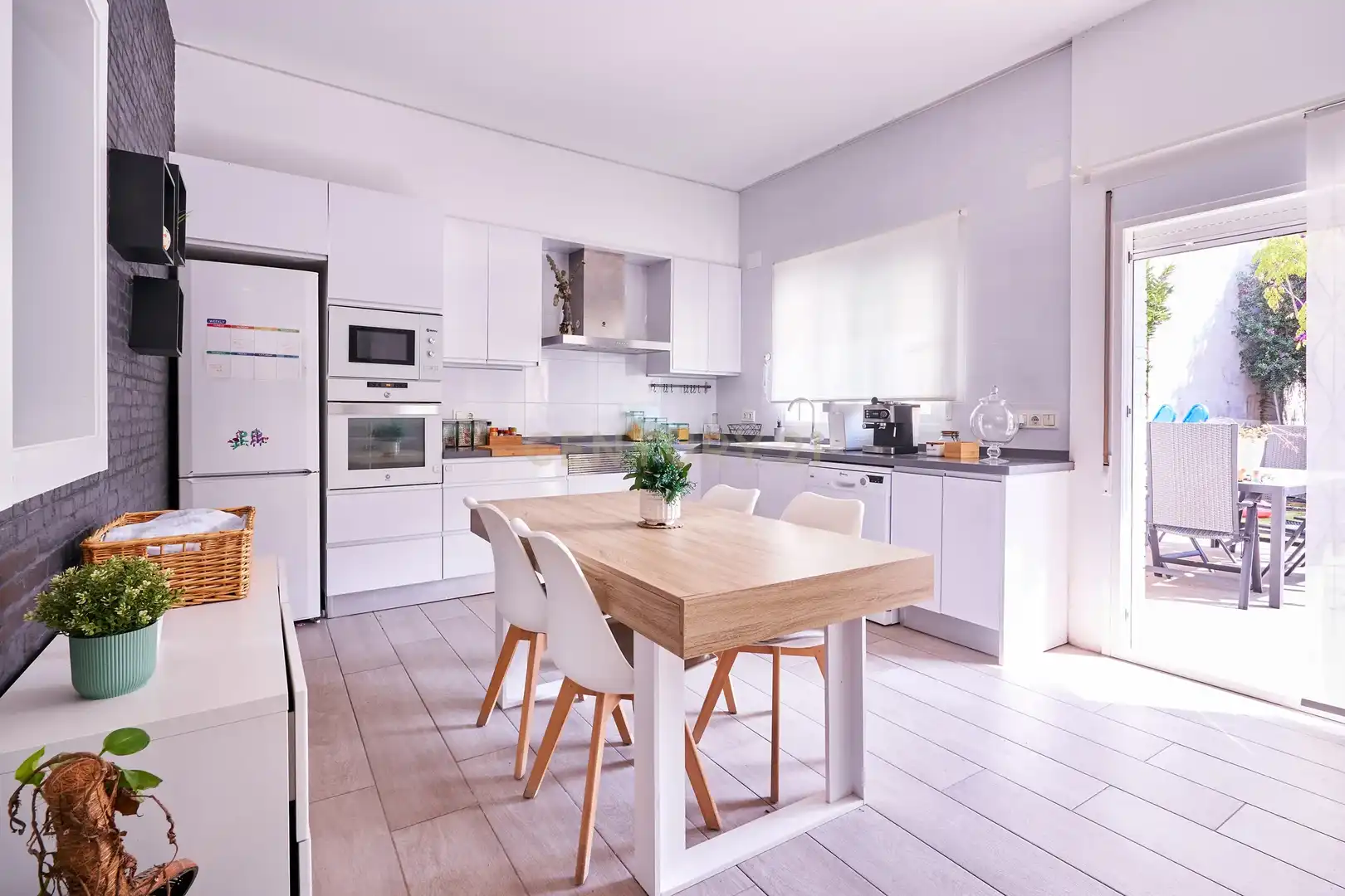 Houses for sale in Carrer de César Cataldo, 55, Benicarló, Spain, 55, Puerto