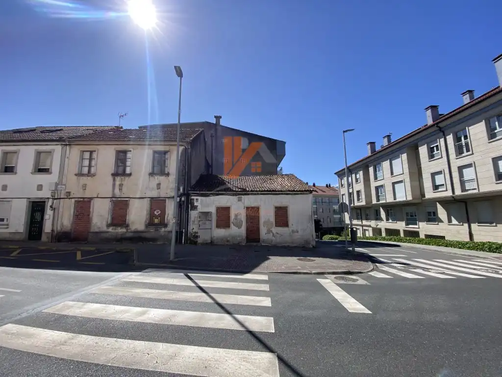 Vista exterior de Casa o xalet en venda en Santiago de Compostela 