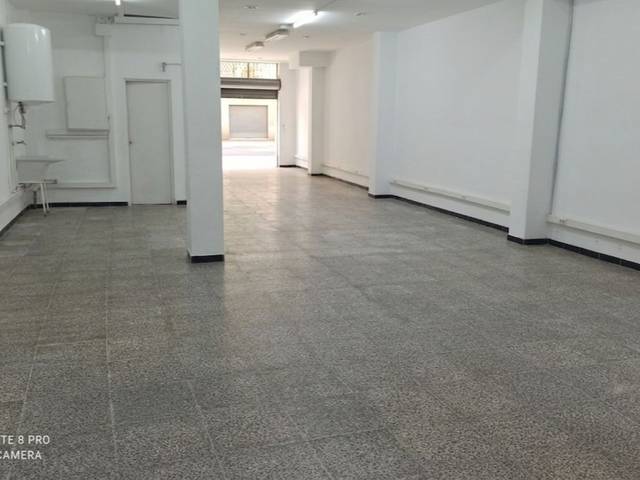 Local comercial en Alquiler en Plaça de Barcelona, 6 en El Fortí