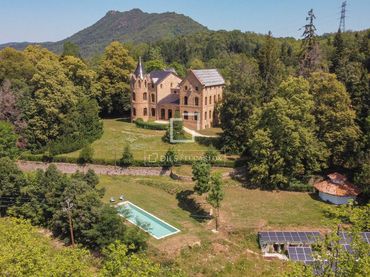 Landhaus mit Pool zum Verkauf in Sant Hilari Sacalm