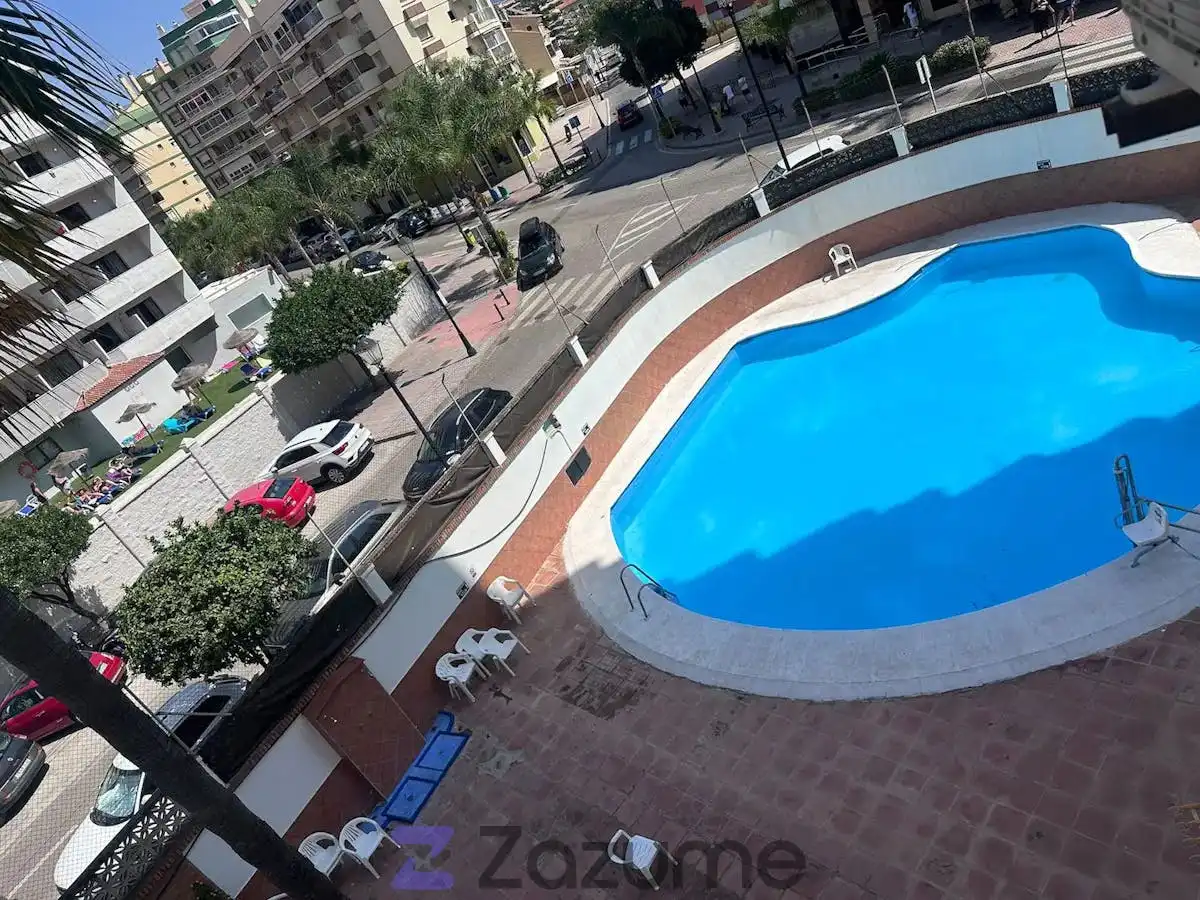 Piscina de Piso de alquiler en Fuengirola con Aire acondicionado, Parquet y Piscina