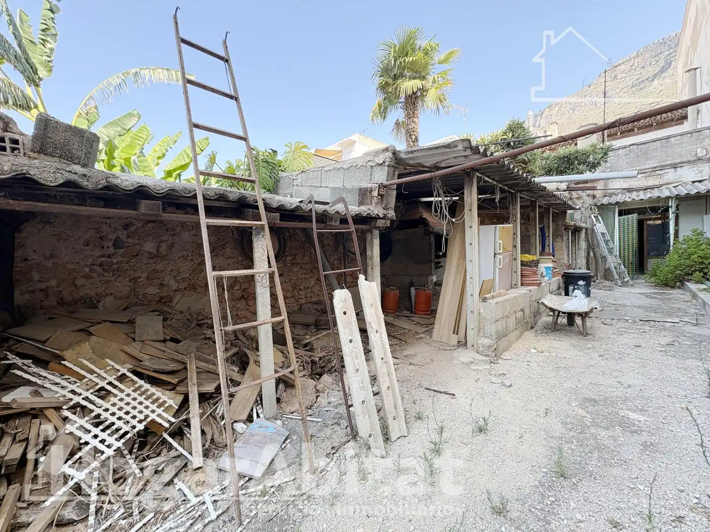 Houses for sale in Tavernes de la Valldigna  with Terrace