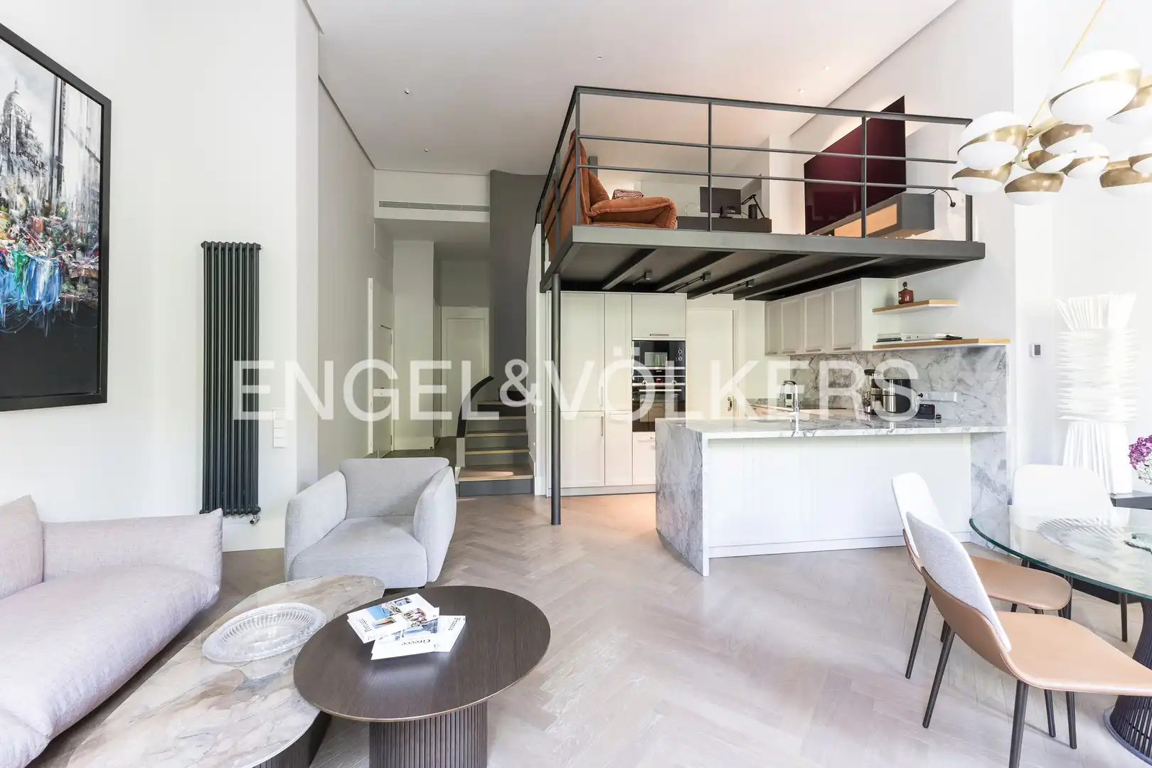 Living room of Flat for sale in Madrid  with Air Conditioner, Heating and Storage room
