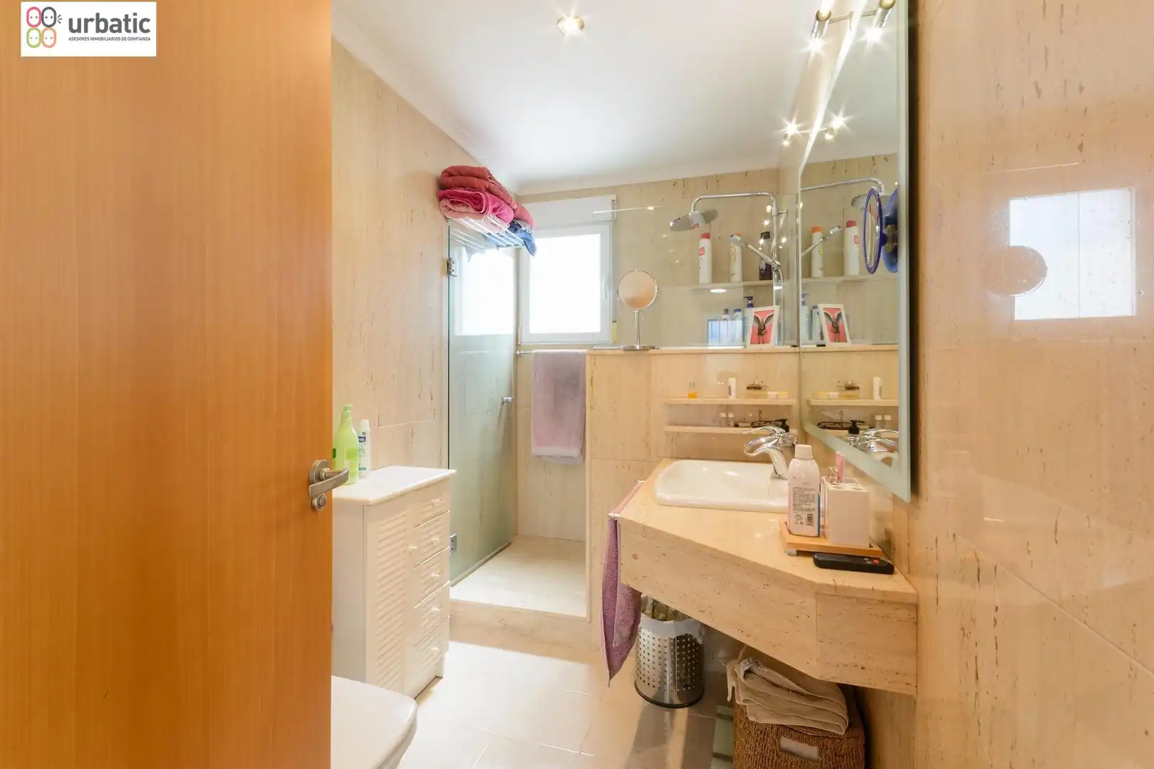 Chalet con jardín en venta en Urbanizaciones, imagen 37