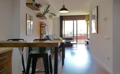 Living room of Flat for sale in Sabadell  with Air Conditioner, Terrace and Balcony