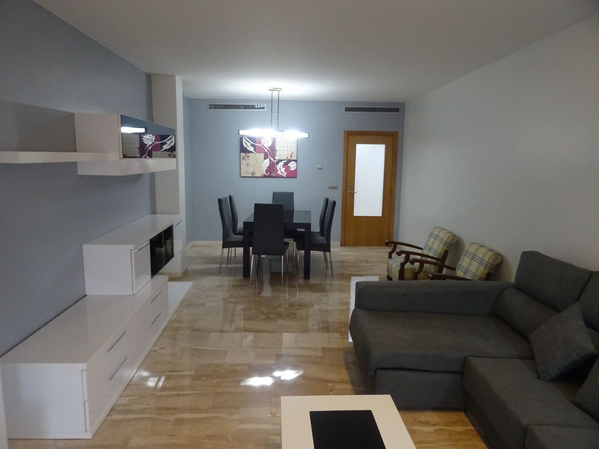 Living room of Flat to rent in Algemesí  with Air Conditioner, Furnished and Oven
