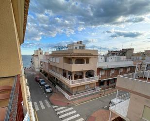 Vista exterior de Pis en venda en Los Alcázares amb Piscina