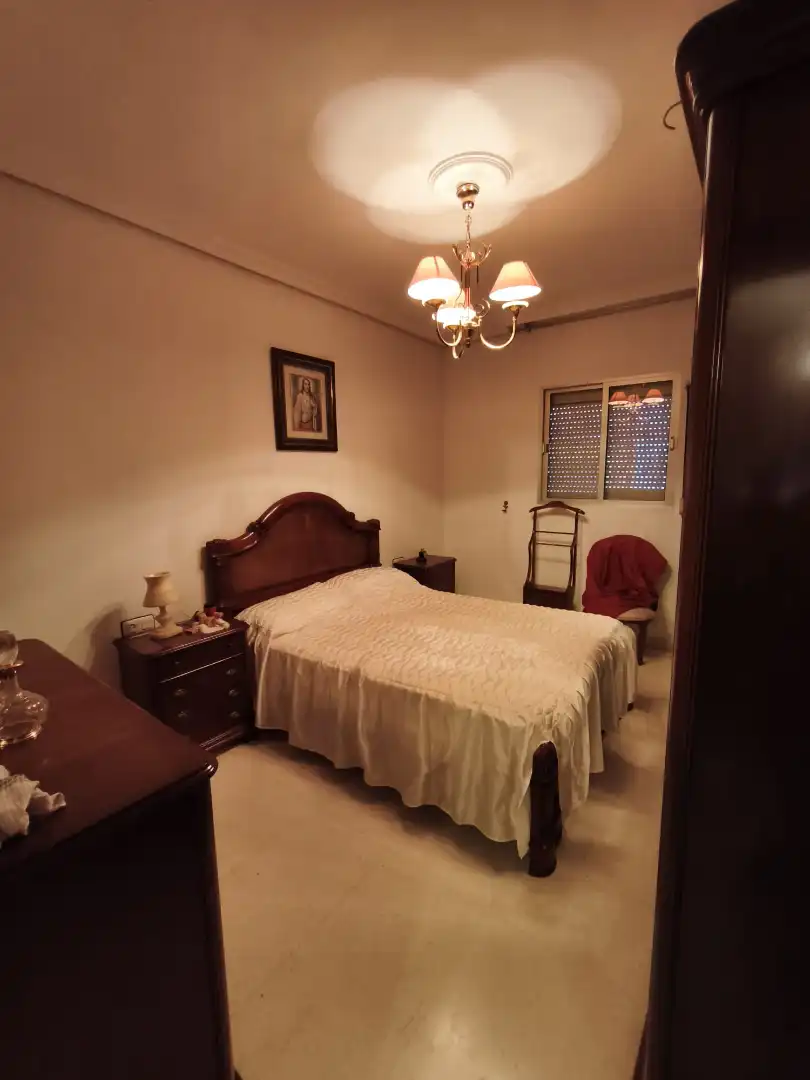 Habitación de Casa o chalet en venta en Sevilla con Terraza, Trastero y Amueblado