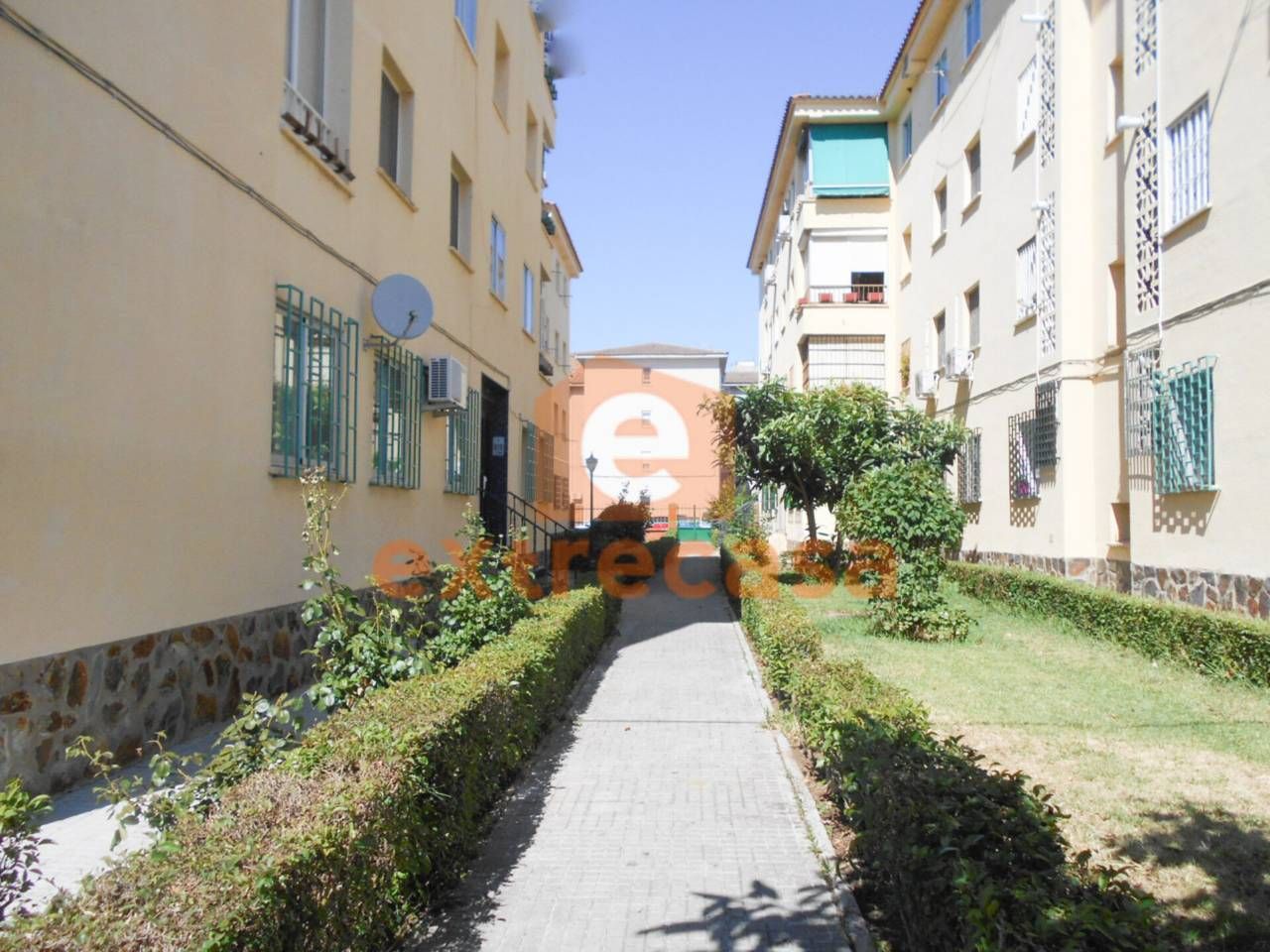 Flat for sale in Valdepasillas - La Paz - Huerta Rosales