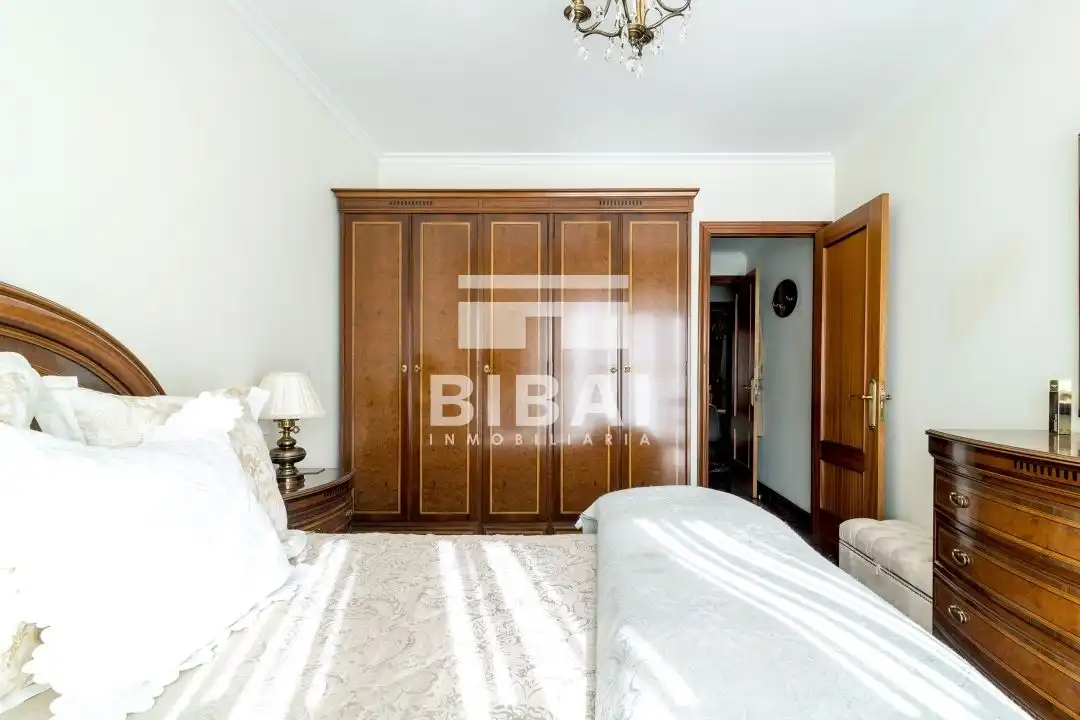 Schlafzimmer von Wohnung zum Verkauf in Arrasate / Mondragón mit Heizung, Terrasse und Balkon