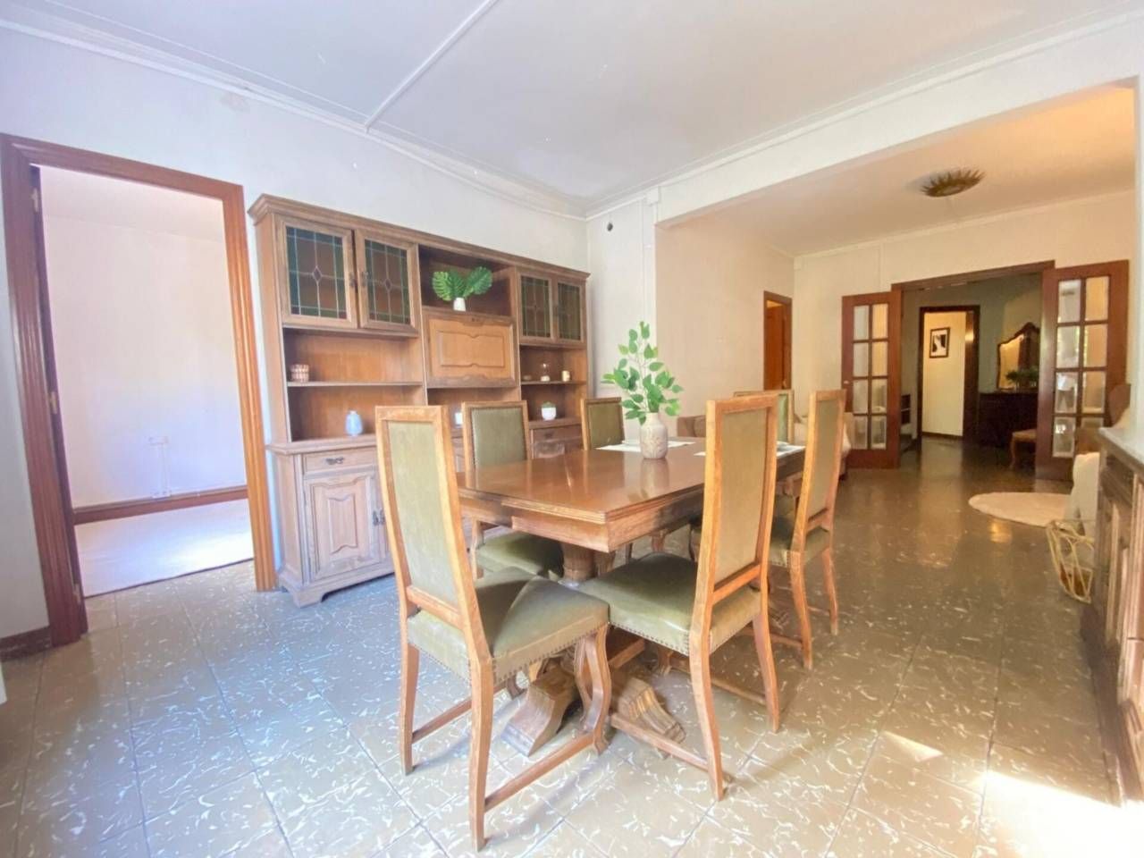 Comedor de Piso en venta en  Barcelona Capital con Calefacción