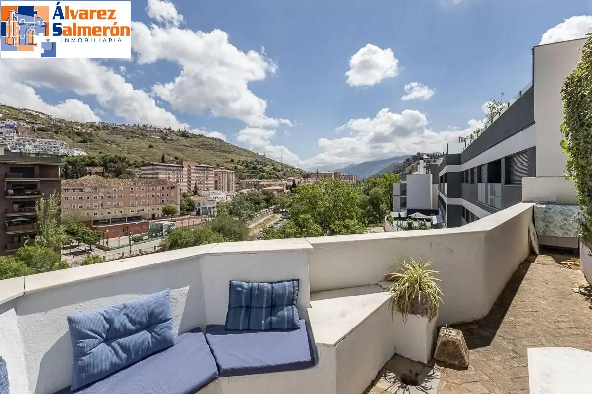Exterior view of Houses for sale in Granada  with Air Conditioner, Terrace and Storage room