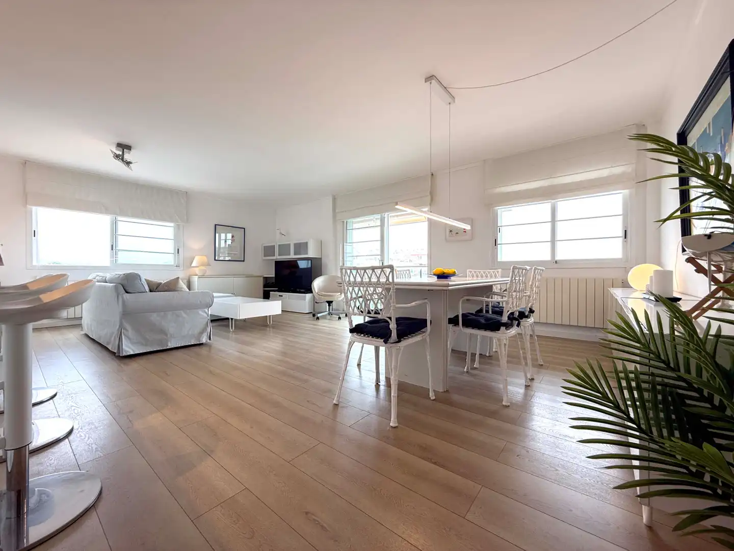 Apartamento con terraza en venta en Carrer d'Eladi Homs 4B, imagen 3