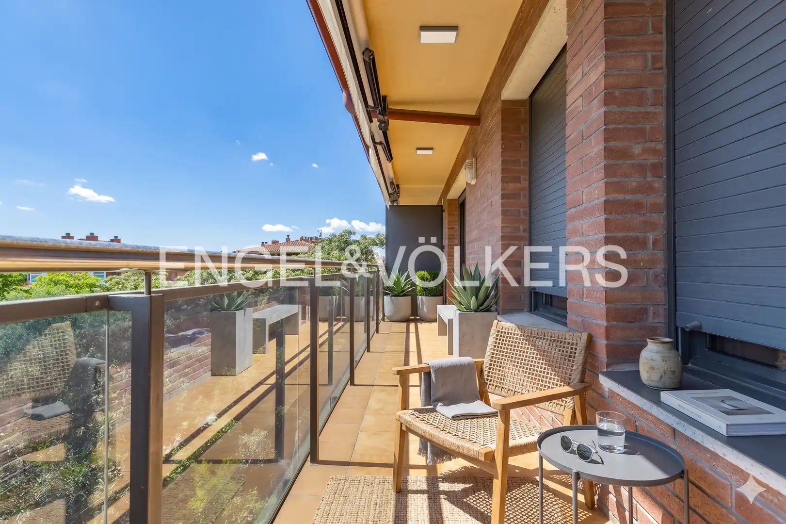 Terrace of Flat for sale in Sant Cugat del Vallès  with Heating, Private garden and Parquet flooring