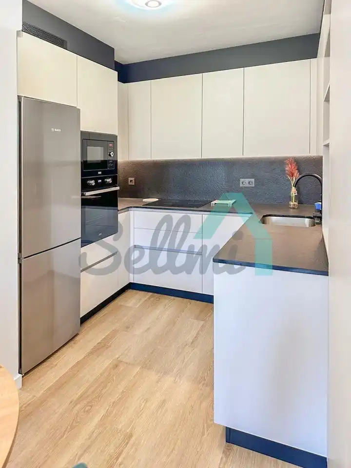 Flat for rent in Juan De Austria, Raíces