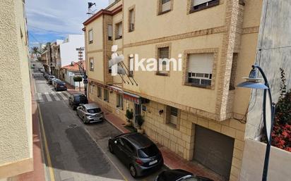 Vista exterior de Àtic en venda en San Javier amb Aire condicionat, Terrassa i Balcó