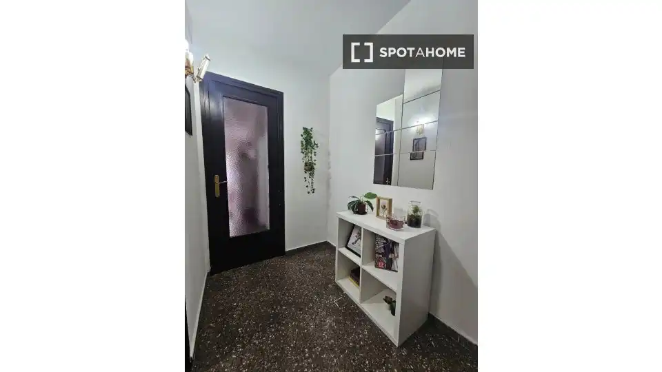 Bedroom of Flat for rent in L'Hospitalet de Llobregat  with Air Conditioner, Heating and Furnished