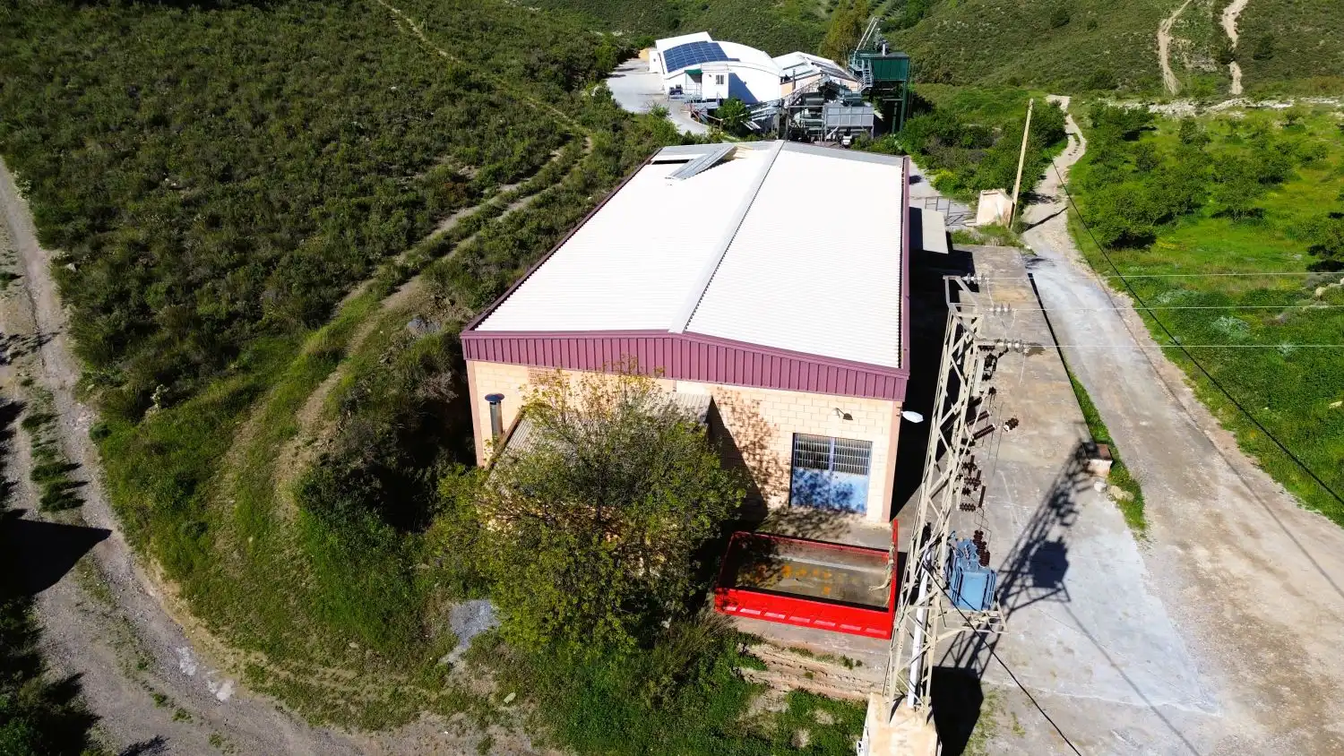 Vista exterior de Nave industrial en venta en Órgiva