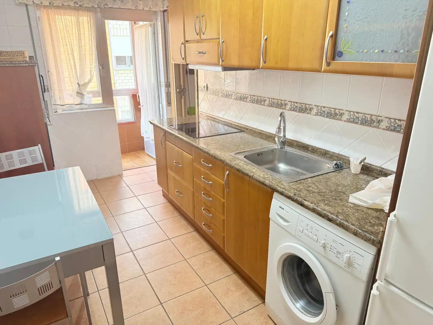 Kitchen of Flat for rent in Villaquilambre  with Heating, Furnished and Oven