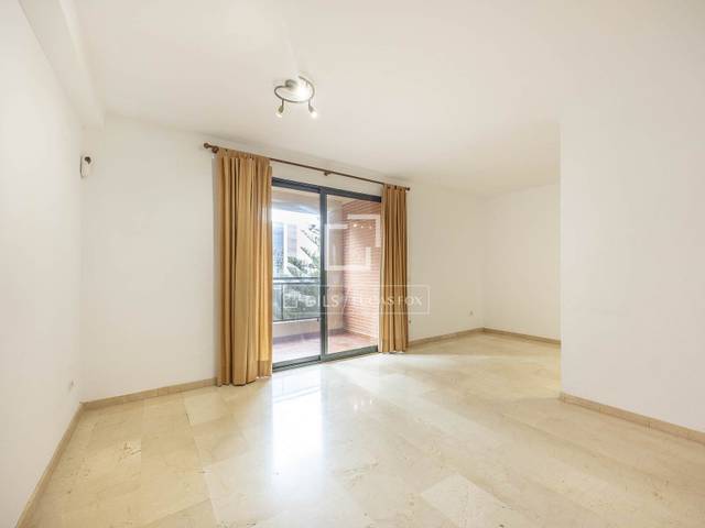 Piso en Alquiler en Ciutat de les Ciències i de les Arts - Justicia