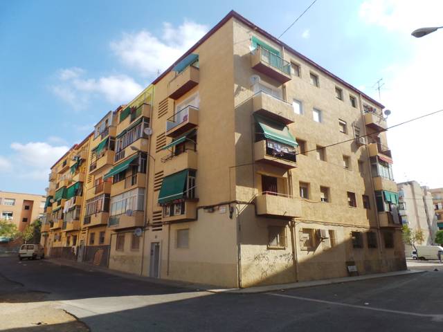 Piso en Venta en C/ Jacarilla en Nou Alacant