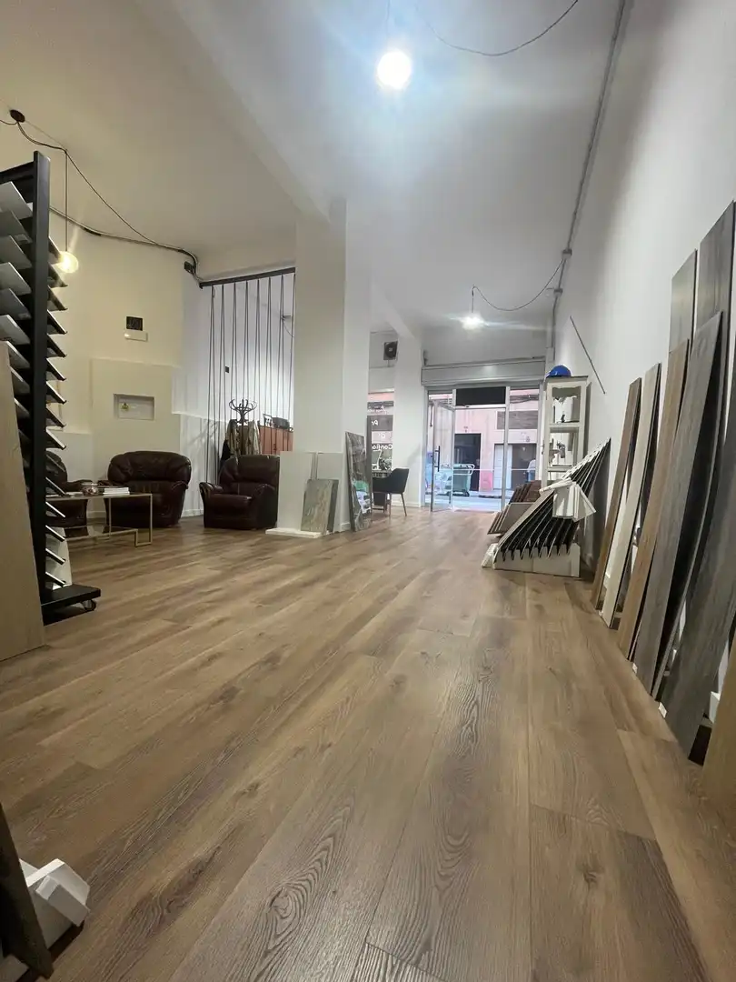 Local comercial en venda a Este, imagen 6